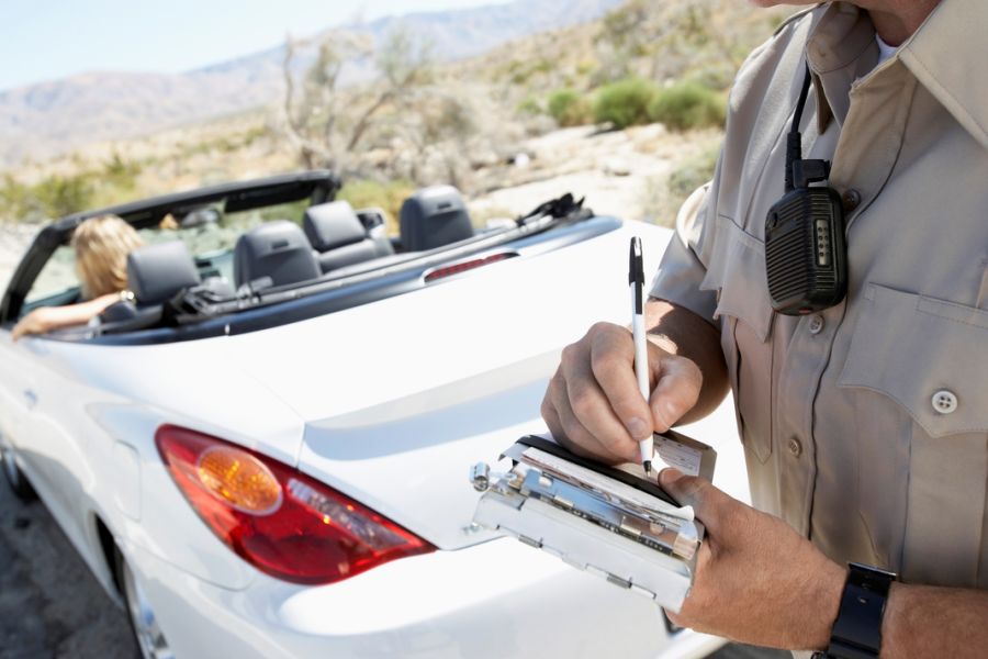 Getting a ticket for a phone in a cupholder is bad